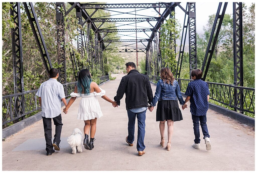 Sweetwater River Bridge Family Photo Shoot