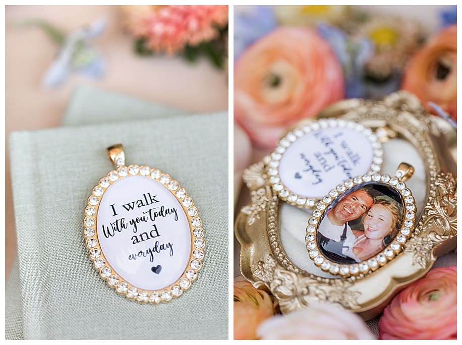 bouquet picture charm with flowers